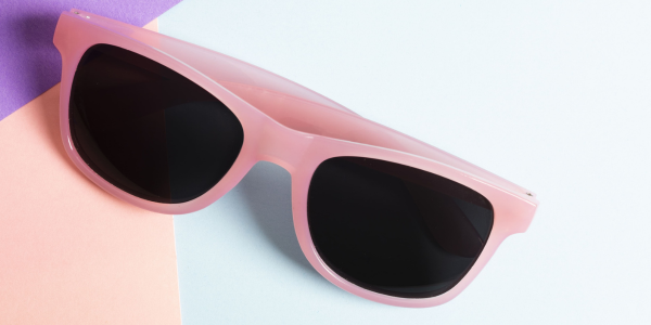 How to Identify Fake Designer Sunglasses